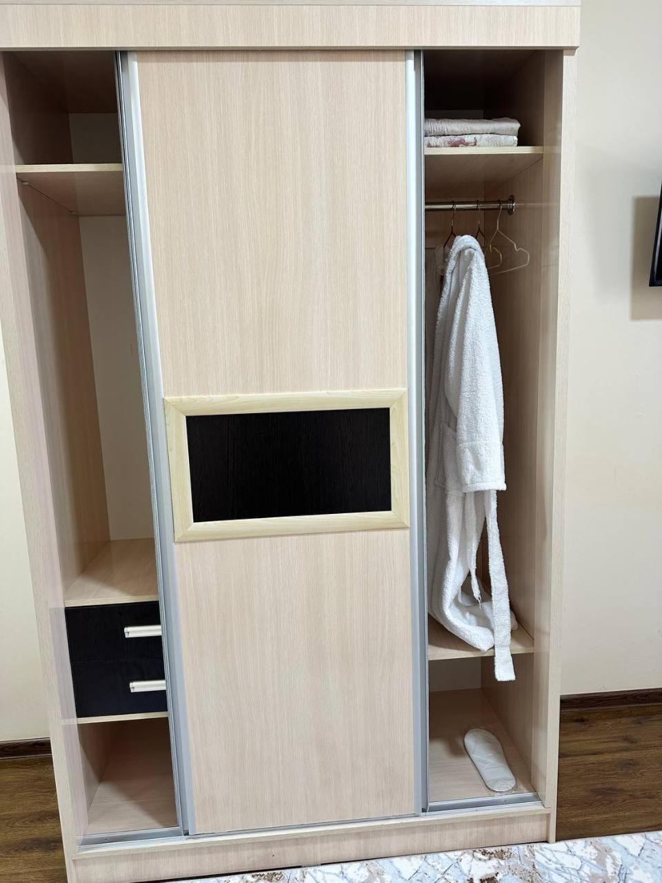 Hotel Aral نكوص المظهر الخارجي الصورة